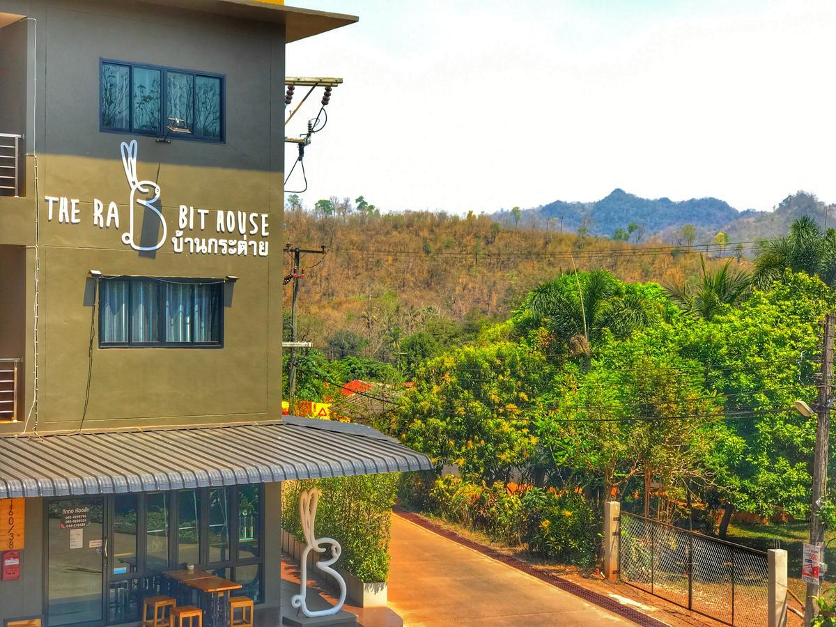 The Rabbit House Hotel Thong Pha Phum Bagian luar foto