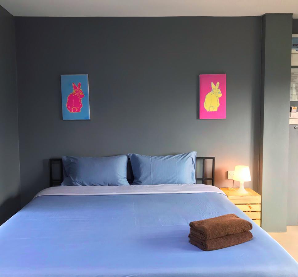 The Rabbit House Hotel Thong Pha Phum Bagian luar foto